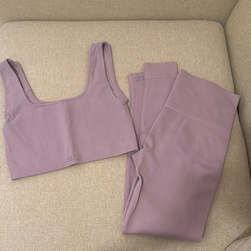 SET Active Purple Sports Bra + Leggings Set